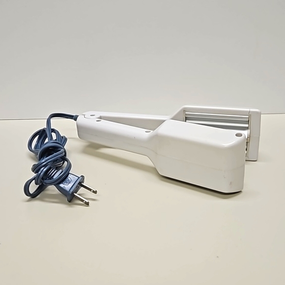 Windmere Crimper - Picture 3 of 7